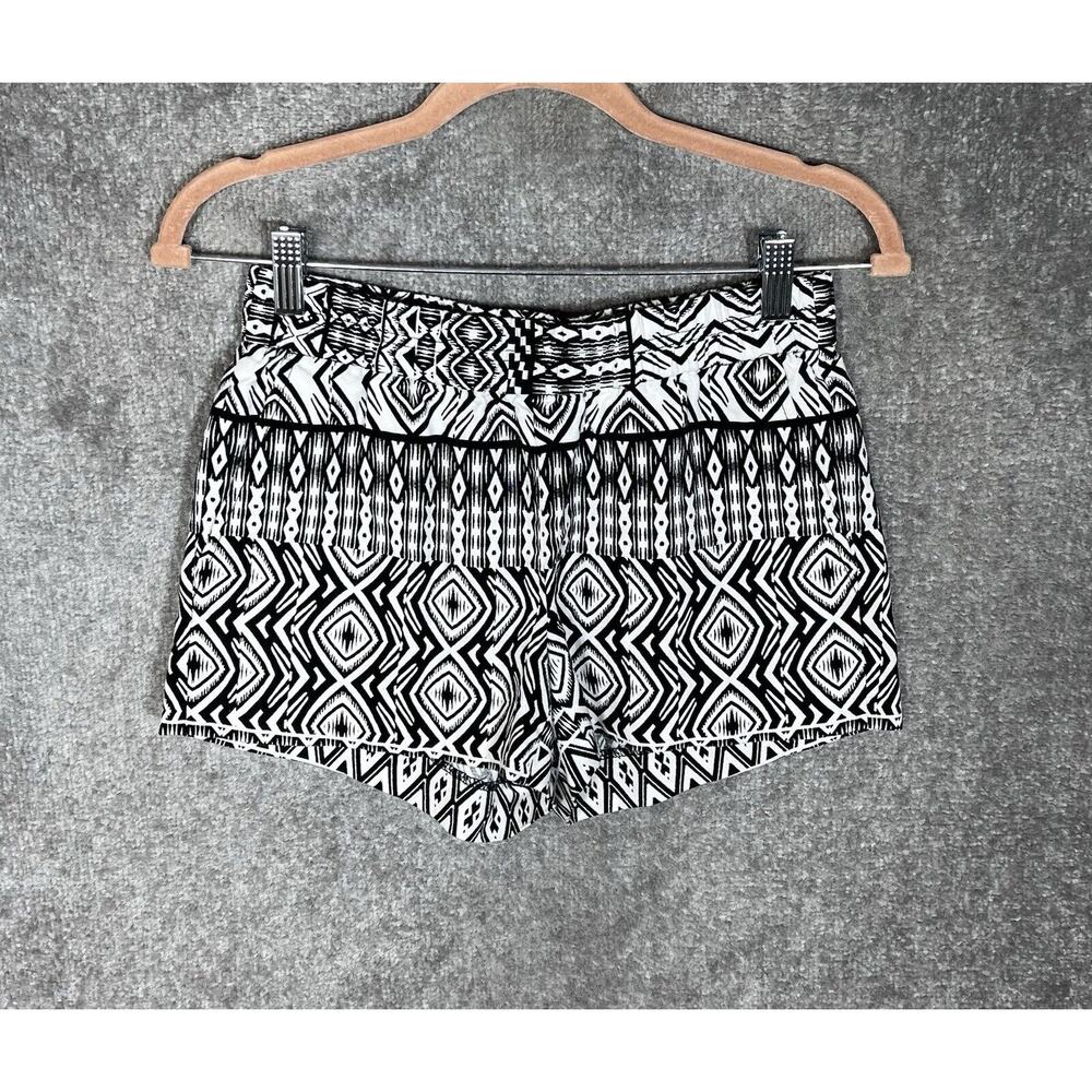 J Crew 3" Linen Blend Tribal Boardwalk Pull On Shorts Womens Size 00 Black White